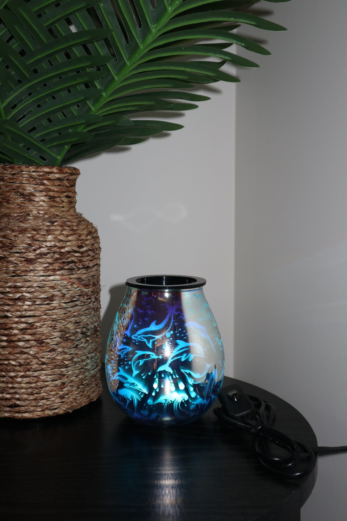 Glass Dolphin Warmer